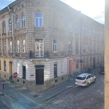 Apartment On Balabana Street Львів Екстер'єр фото