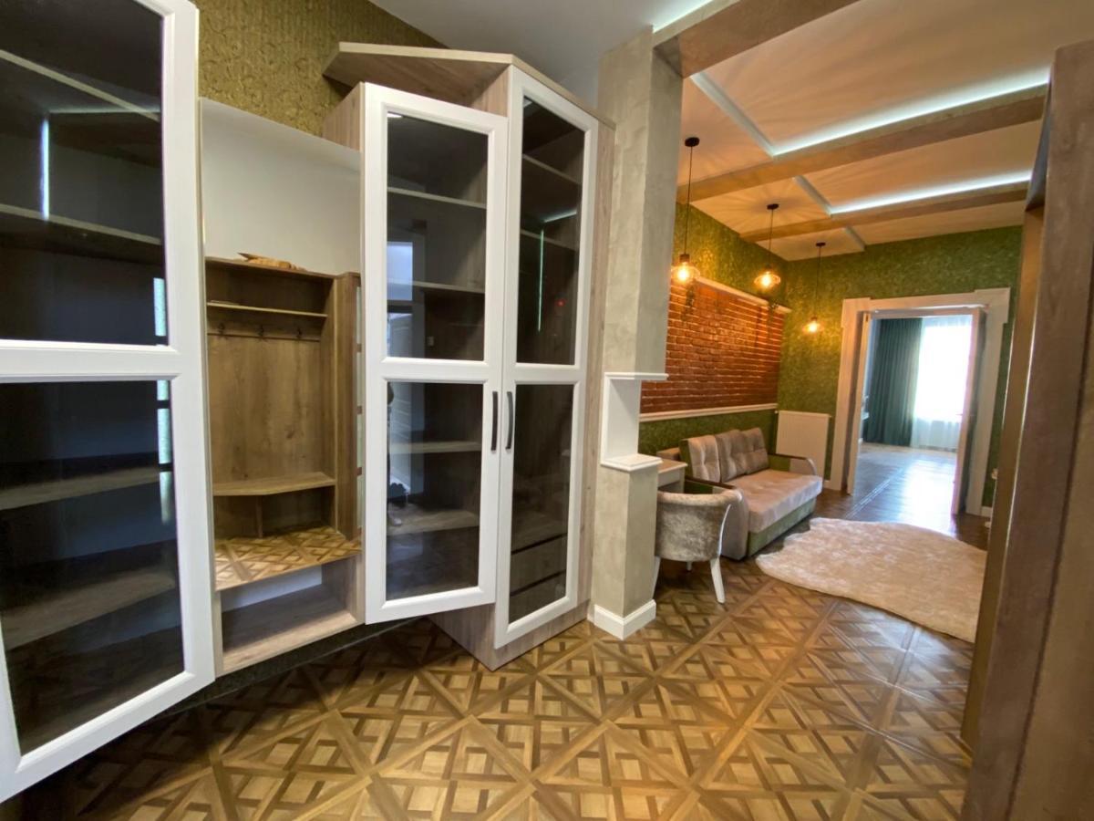 Apartment On Balabana Street Львів Екстер'єр фото