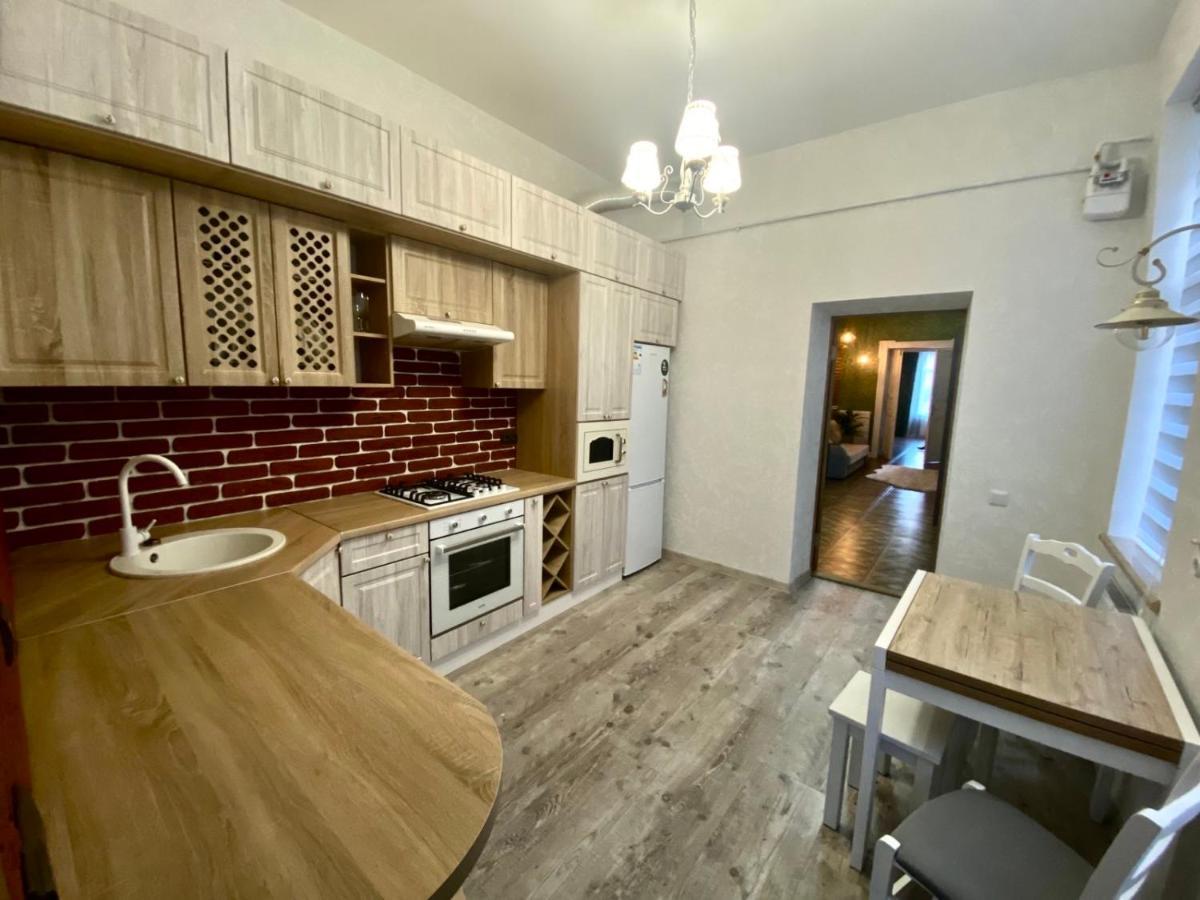 Apartment On Balabana Street Львів Екстер'єр фото